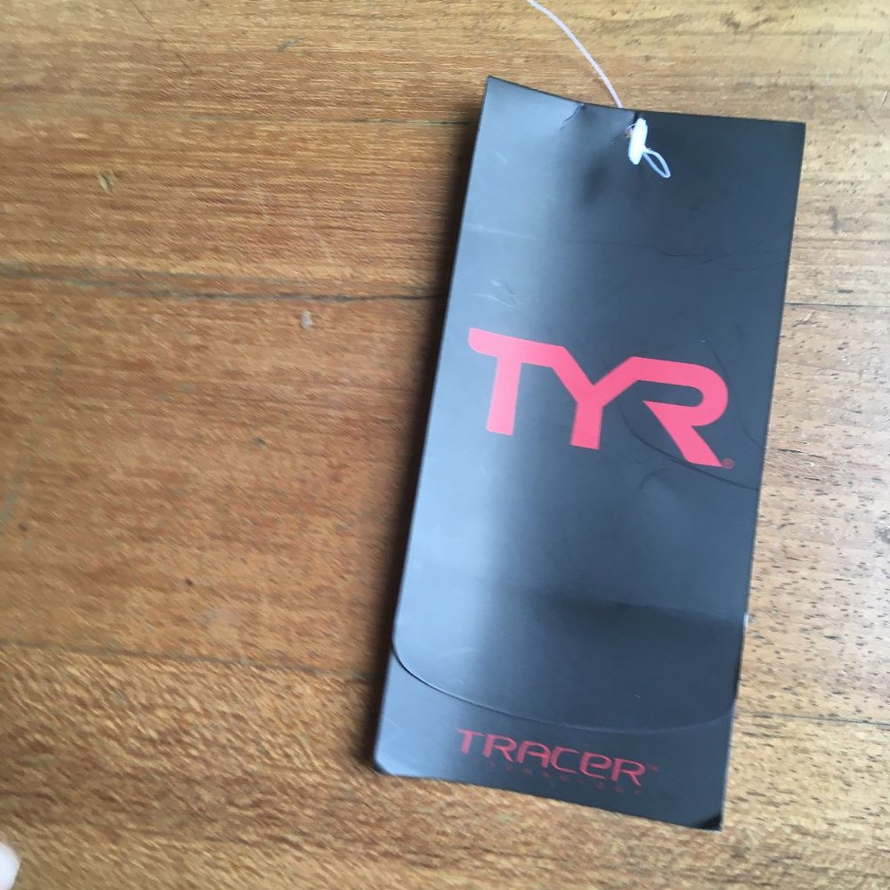 TYR Tech Swim Suit - Picture 7 of 9